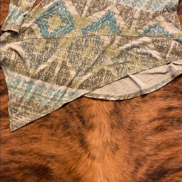 DDR Fits more like a medium - Picture 4 of 4